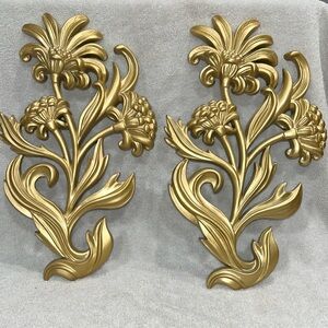 Vintage Mid Century Gold Tone Floral Flowers Syroco Style Wall Plaque